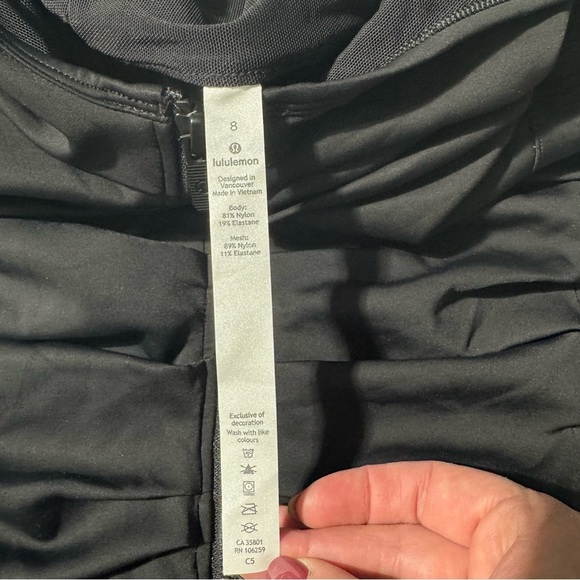 Lululemon Bold Move Zip Up Hooded Jacket Nulu Fabric Size 8 - Picture 11 of 15